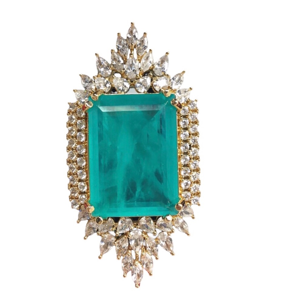 Luxury Oversized Simulated Colombian Emerald Ring Sz 7
